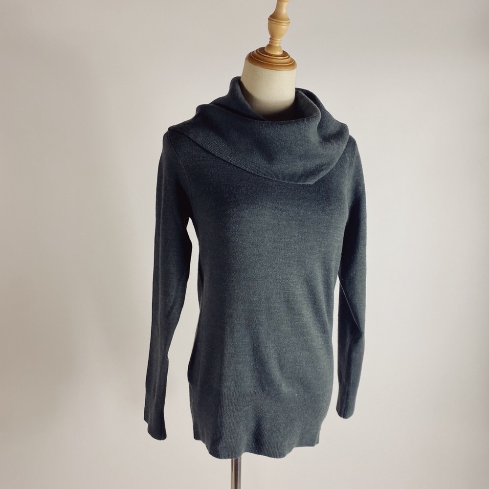 FRENCH CONNECTION Soft Stretchy Slate Gray Cowlneck Pullover Womens Medium